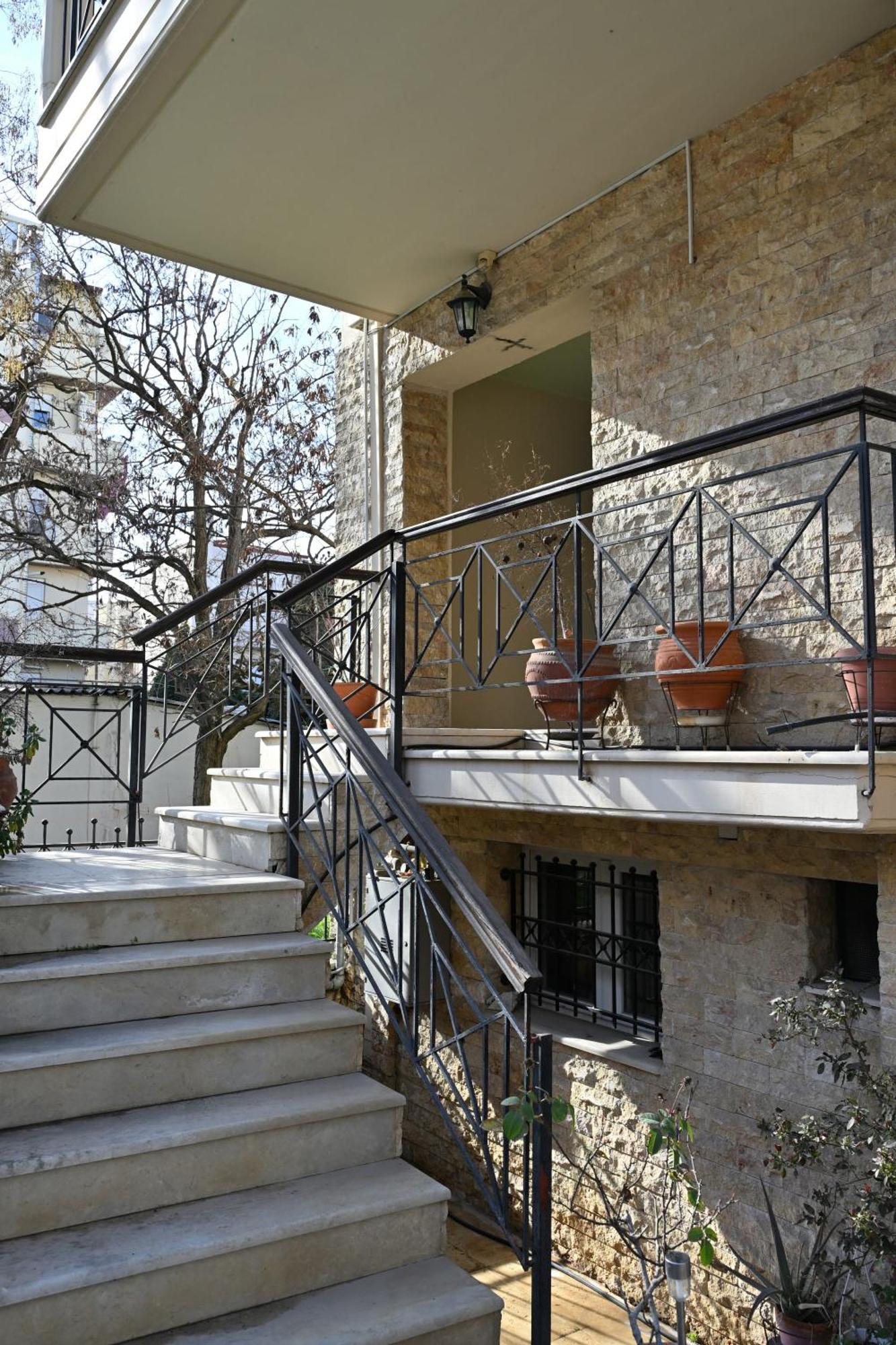 Greg's Cozy Apartment, Up To 4 Guests In Kalamaria Thessaloniki
